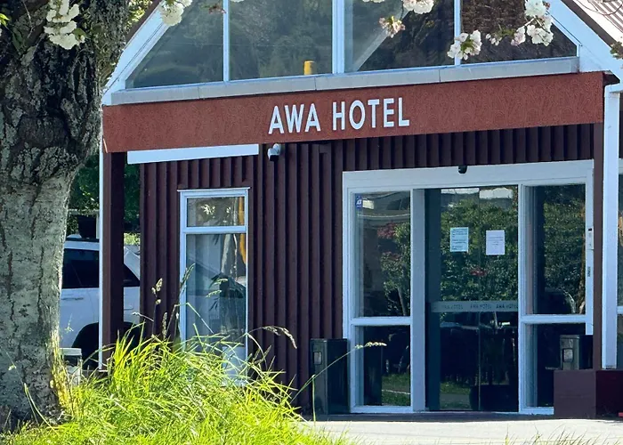 Hotel Rooms For 1, 2, 3, 4, 6 Or 7 Persons